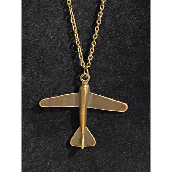 Jewelry - Vintage Airplane Pendant Necklace - Gold Tone - Chain - Fun Aviation Jewelry